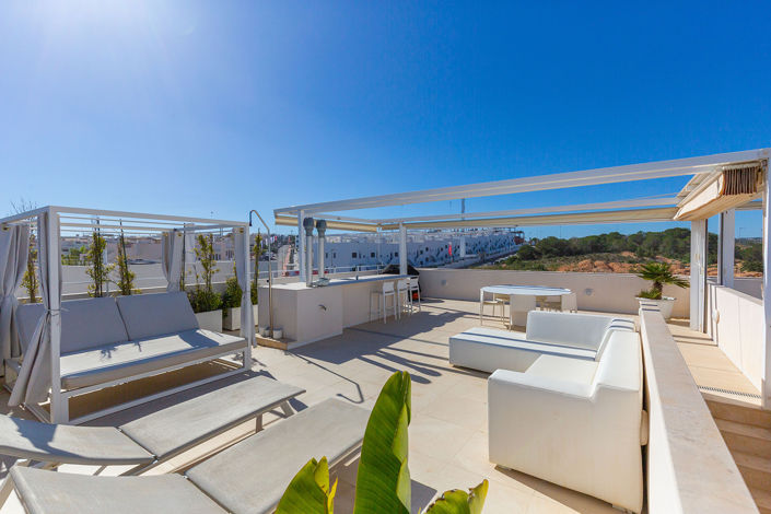 Image No.20-3 Bed Apartment for sale