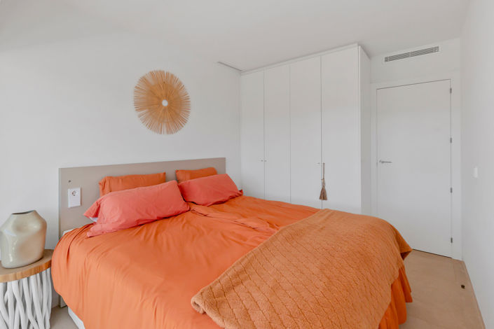 Image No.31-3 Bed Apartment for sale