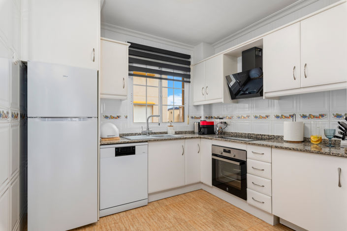 Image No.9-2 Bed Apartment for sale