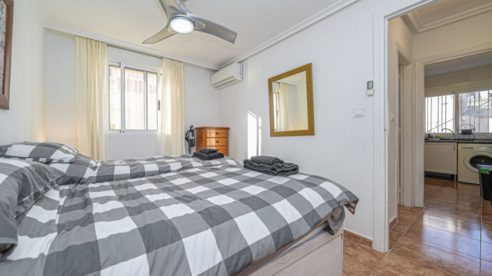 Image No.17-3 Bed Townhouse for sale