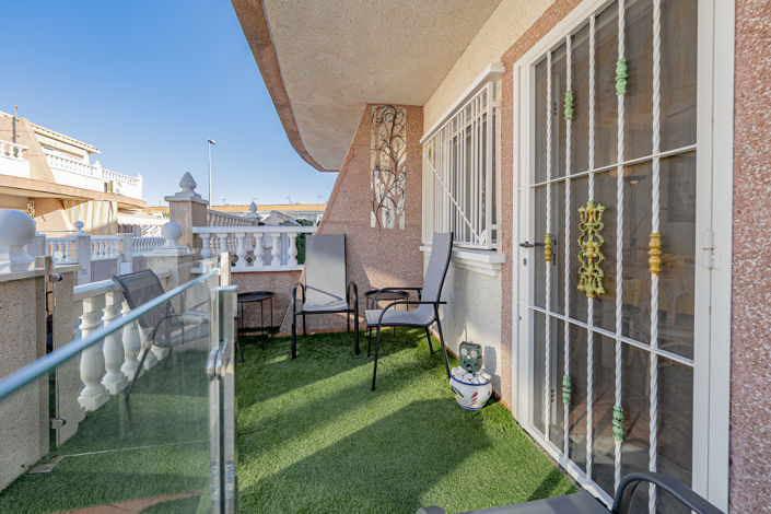 Image No.35-3 Bed Townhouse for sale