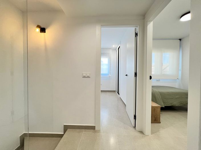 Image No.22-3 Bed Townhouse for sale