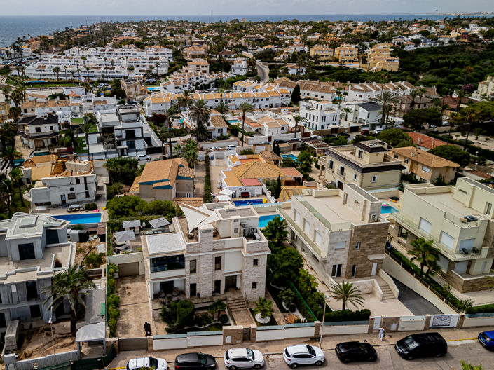 Image No.23-Villa de 6 chambres à vendre à La Zenia