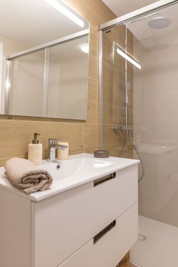 Image No.35-2 Bed Apartment for sale