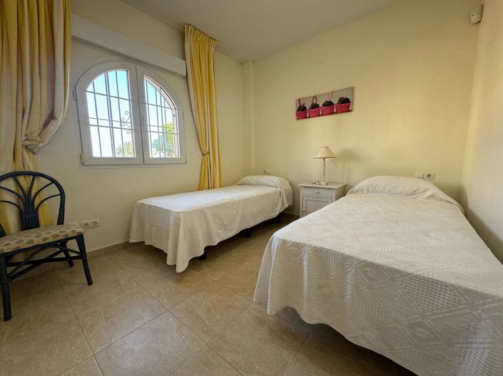 Image No.5-4 Bed Villa for sale