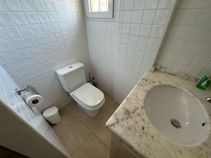 Image No.7-4 Bed Villa for sale