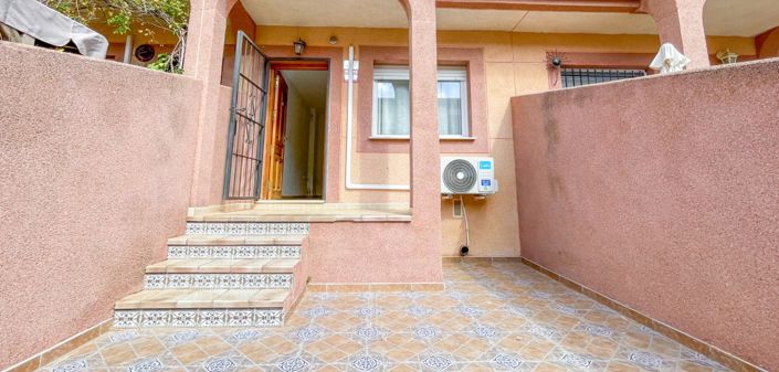 Image No.6-4 Bed Townhouse for sale