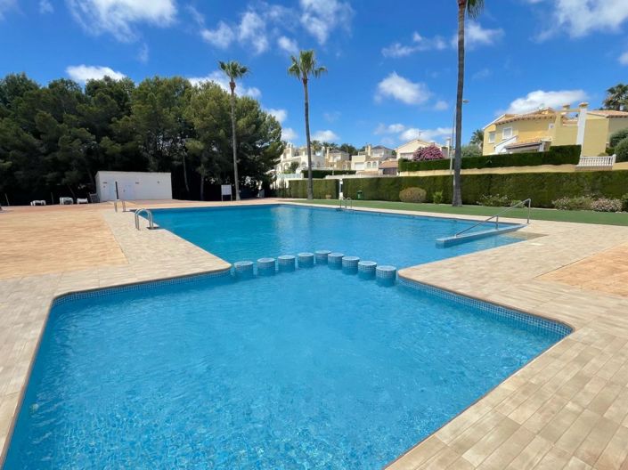 Image No.4-3 Bed Villa for sale