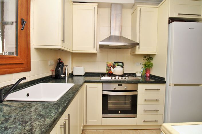 Image No.11-2 Bed Apartment for sale