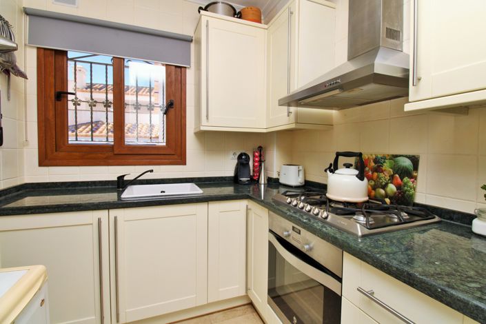 Image No.12-2 Bed Apartment for sale