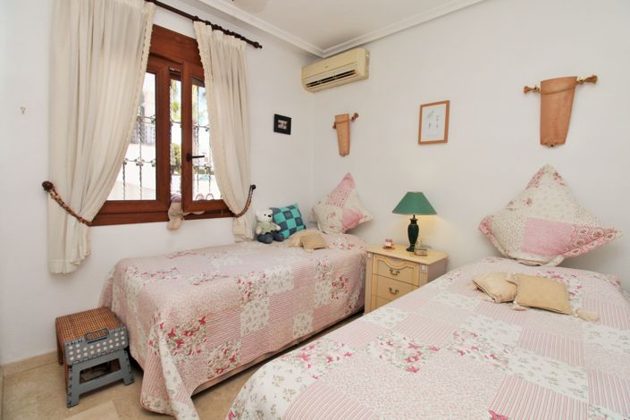 Image No.15-2 Bed Apartment for sale