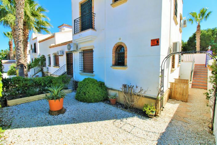 Image No.22-2 Bed Apartment for sale