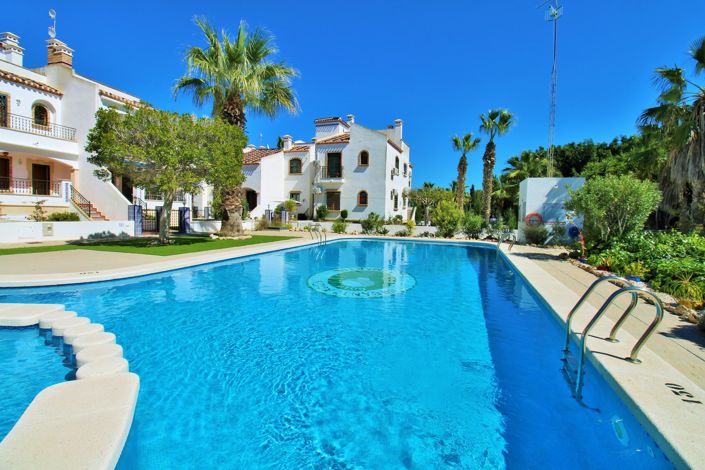 Image No.23-2 Bed Apartment for sale