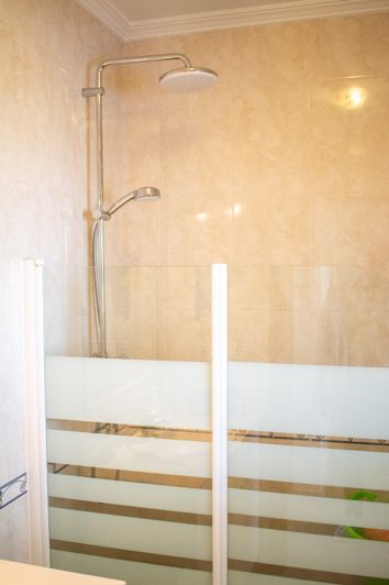 Image No.20-2 Bed Townhouse for sale