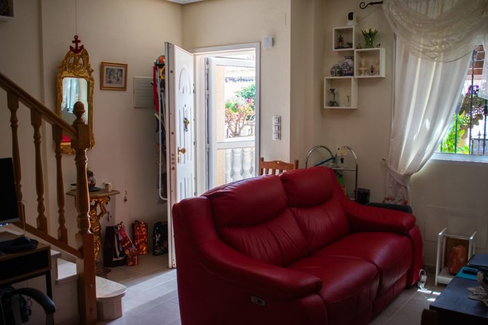 Image No.5-2 Bed Townhouse for sale