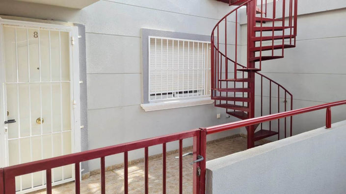 Image No.21-2 Bed Apartment for sale