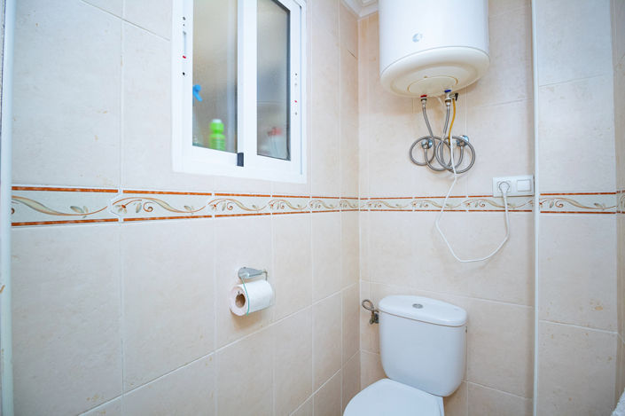 Image No.12-3 Bed Townhouse for sale