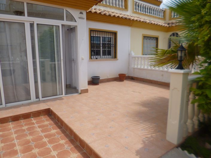 Image No.42-3 Bed Townhouse for sale
