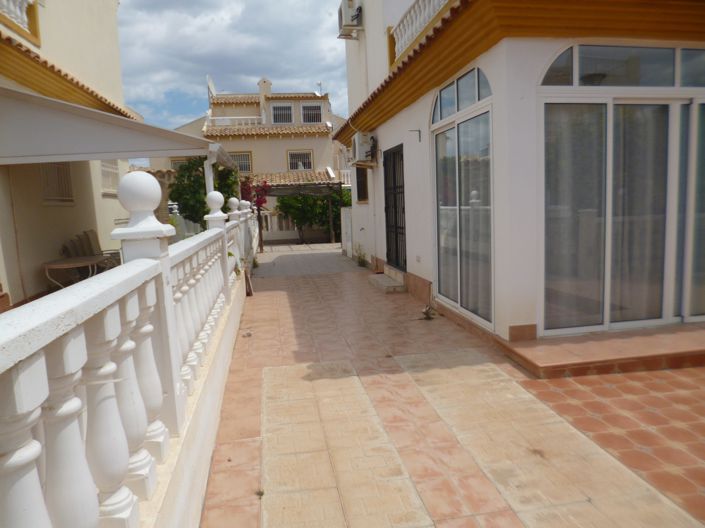 Image No.44-3 Bed Townhouse for sale