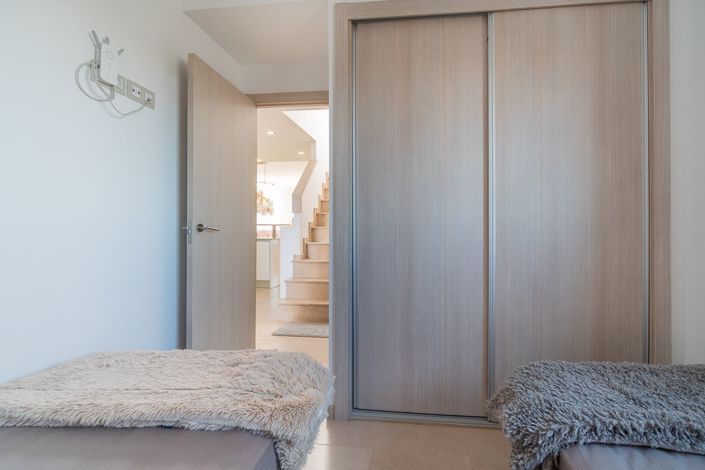 Image No.13-2 Bed Apartment for sale