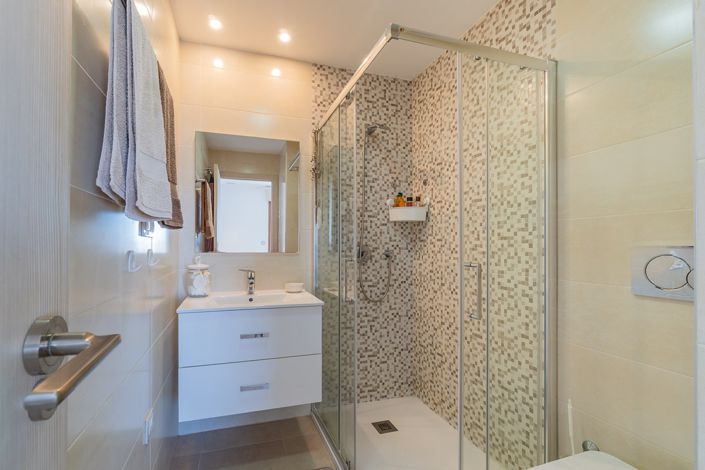 Image No.17-2 Bed Apartment for sale