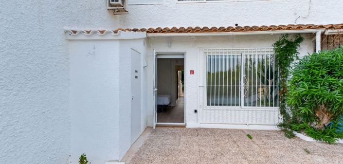 Image No.30-2 Bed Apartment for sale