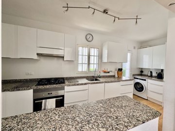 o1jkdsg4g6fmuq9m1botdpq6ok3c