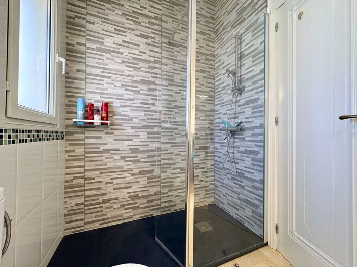 Image No.22-3 Bed Villa for sale