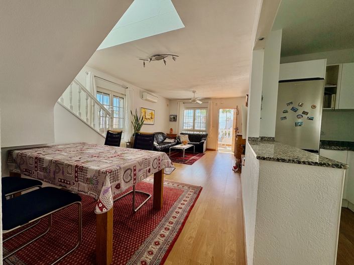 Image No.6-3 Bed Villa for sale