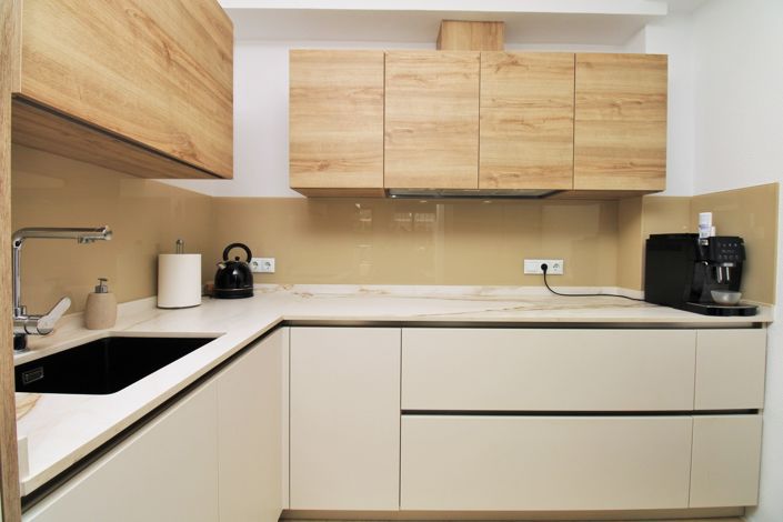 Image No.14-3 Bed Townhouse for sale