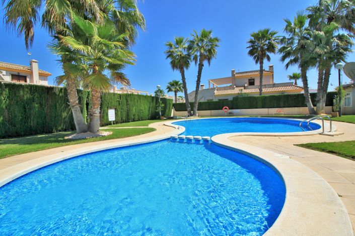 Image No.2-3 Bed Townhouse for sale