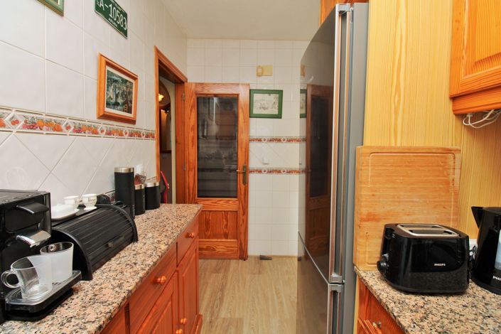 Image No.12-2 Bed Bungalow for sale