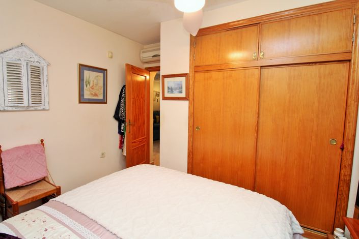 Image No.14-2 Bed Bungalow for sale