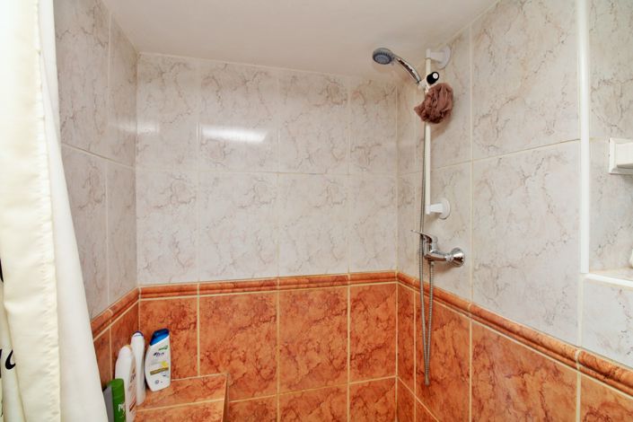 Image No.28-2 Bed Bungalow for sale