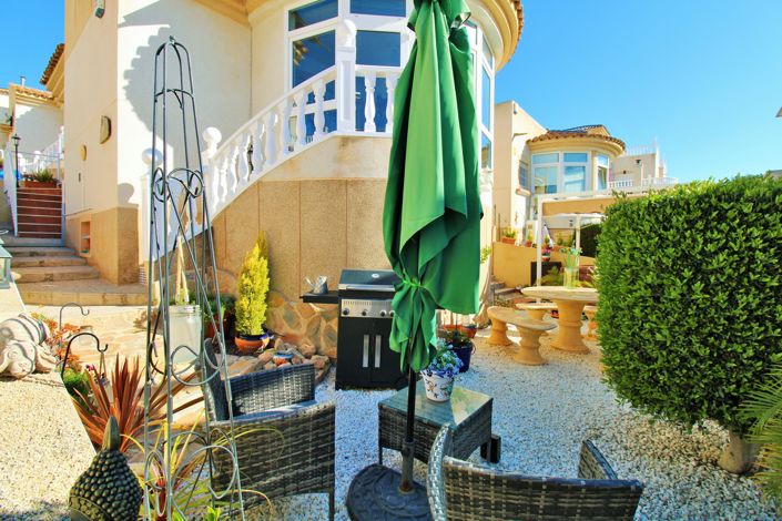 Image No.30-2 Bed Bungalow for sale