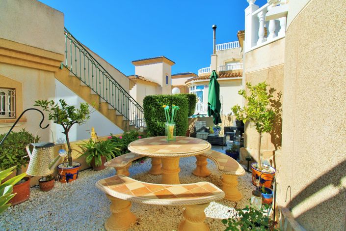 Image No.31-2 Bed Bungalow for sale