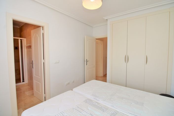 Image No.12-2 Bed Apartment for sale