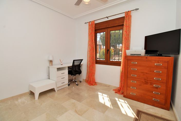 Image No.14-2 Bed Apartment for sale