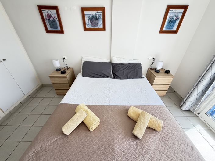 Image No.12-2 Bed Apartment for sale