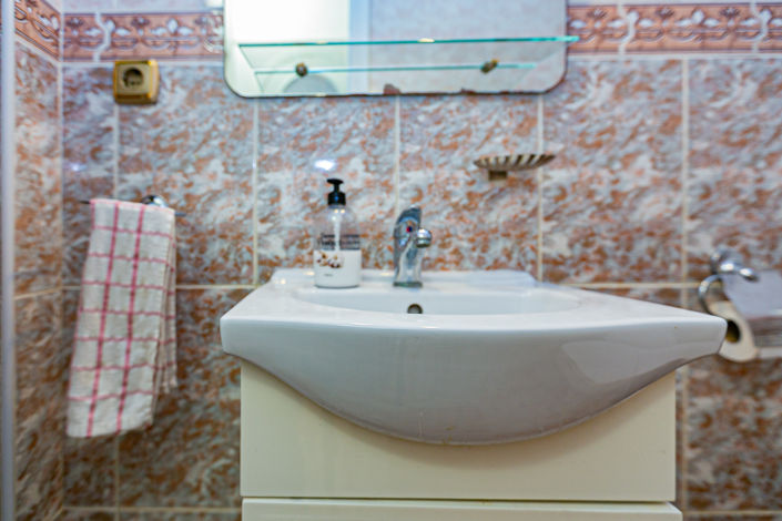 Image No.20-3 Bed Townhouse for sale