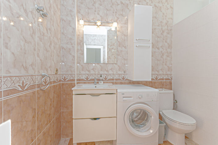 Image No.28-3 Bed Townhouse for sale