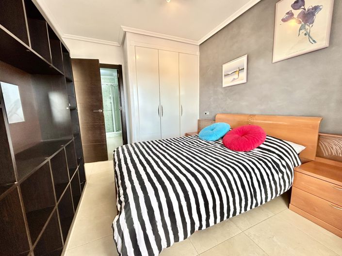 Image No.10-2 Bed Apartment for sale