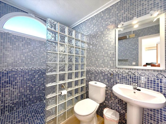 Image No.18-3 Bed Bungalow for sale