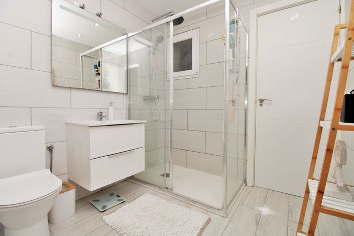 Image No.15-1 Bed Apartment for sale