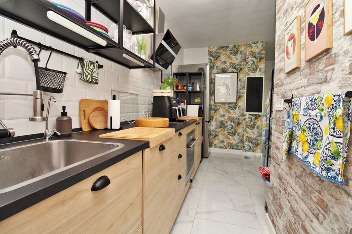 Image No.9-1 Bed Apartment for sale