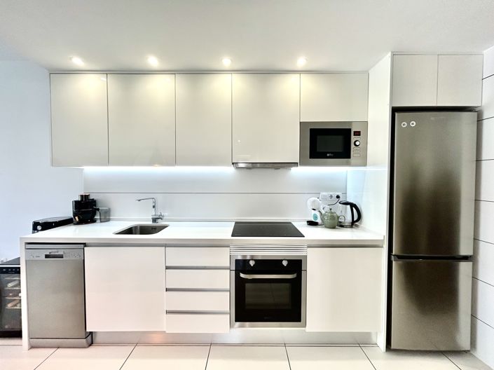 Image No.8-2 Bed Apartment for sale