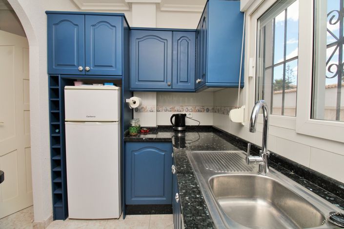 Image No.15-3 Bed Townhouse for sale