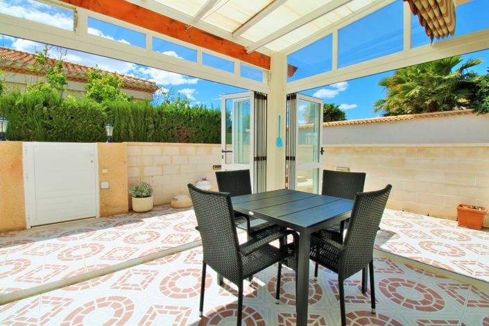 Image No.6-3 Bed Townhouse for sale