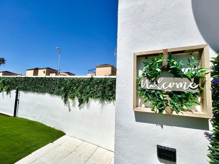 Image No.3-Maison de ville de 2 chambres à vendre à Punta Prima