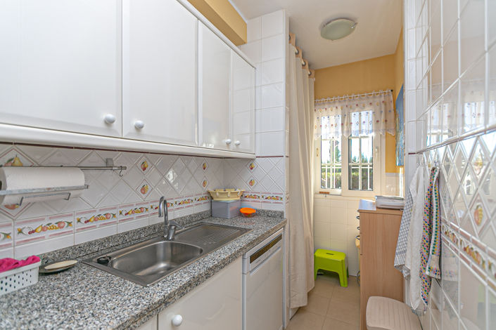 Image No.36-2 Bed Apartment for sale